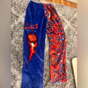 Knicks fuzzy pants